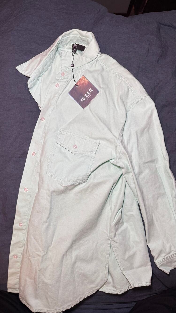 NWT Missguided Pastel Green Oversized Shirt Size US 2